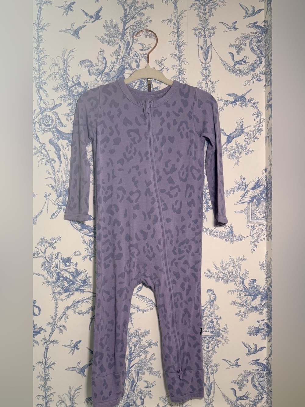 Kyte Baby Zippered Romper in Taro Leopard Purple Footless Zippy 18-24